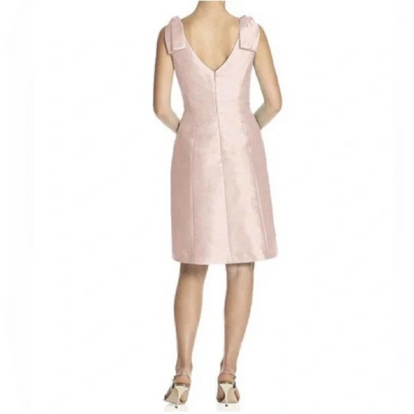 NWT Alfred Sung Dupioni Cocktail Bridesmaid Dress in Champagne D626 Sz 2 - Picture 2 of 6